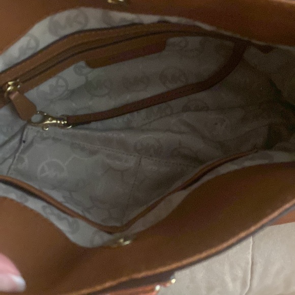 Michael Kors Purse - Picture 2 of 3